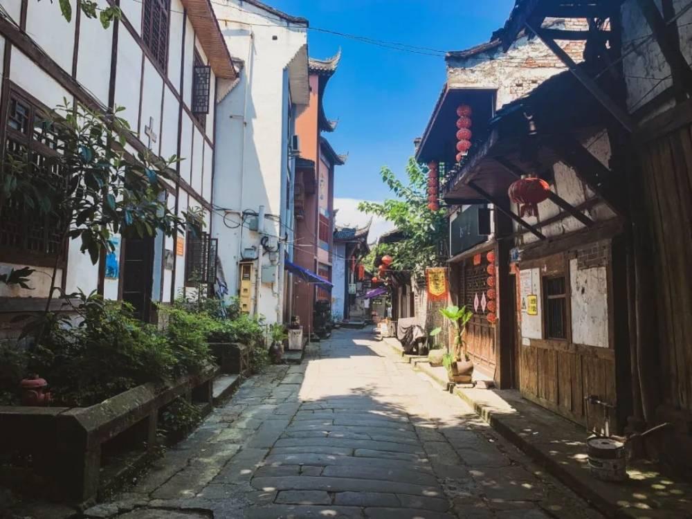 如何从失恋的心痛中走出来?????????-国内知名红迪网平台